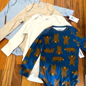 Bundle of 4 old navy long sleeve onesies 18-24 months